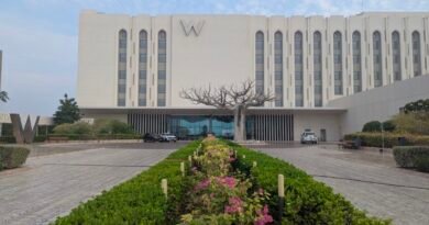 Review: W Muscat | Frugal Flyer