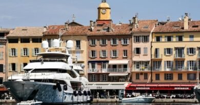 A Day in Saint-Tropez: The Enduring Allure of Beach Club Culture