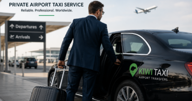 Business traveler using a private airport taxi service through Kiwi Taxi