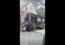 The country store – delicious sausage and nice people at Bradley’s Country Store.  #florida #short