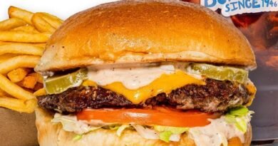Irv’s Burgers Toasts to Eight Decades of Roadside Tradition With 80-Cent Burgers on Aug. 26