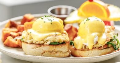 September Restaurant Deals for NFL Season Kickoff, Labor Day, Cheeseburger Day, and More!