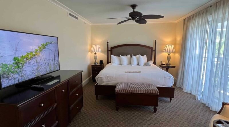 New IHG Premier Select Credit Card: 200000 Point Offer